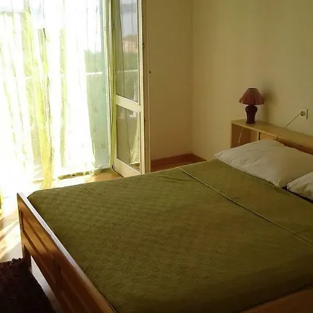 Marin Apartament Tkon